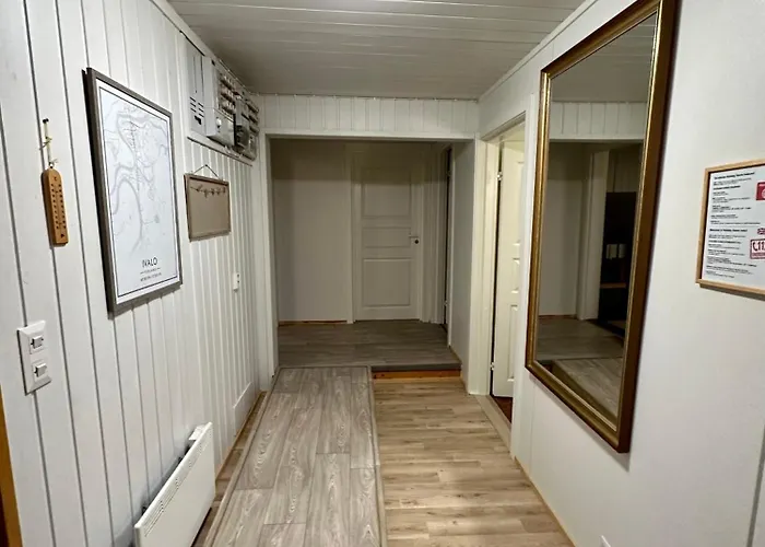 Semesterbostad Holiday Home Ivalo